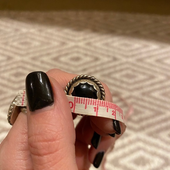 Genuine Onyx Ring - Picture 8 of 9